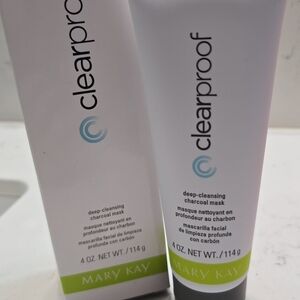 Mary Kay Clearproof Charcoal Mask - White and Green